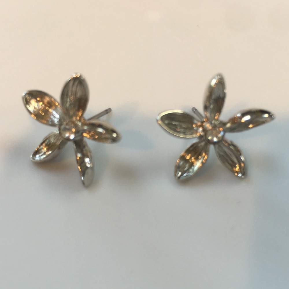 Silver Color Flower Studs